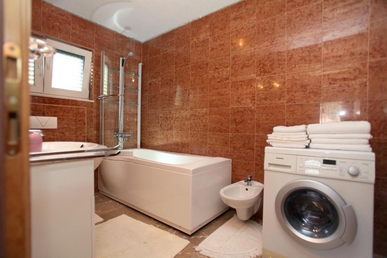 Apartment Udovicic Trogir Eksteriør billede