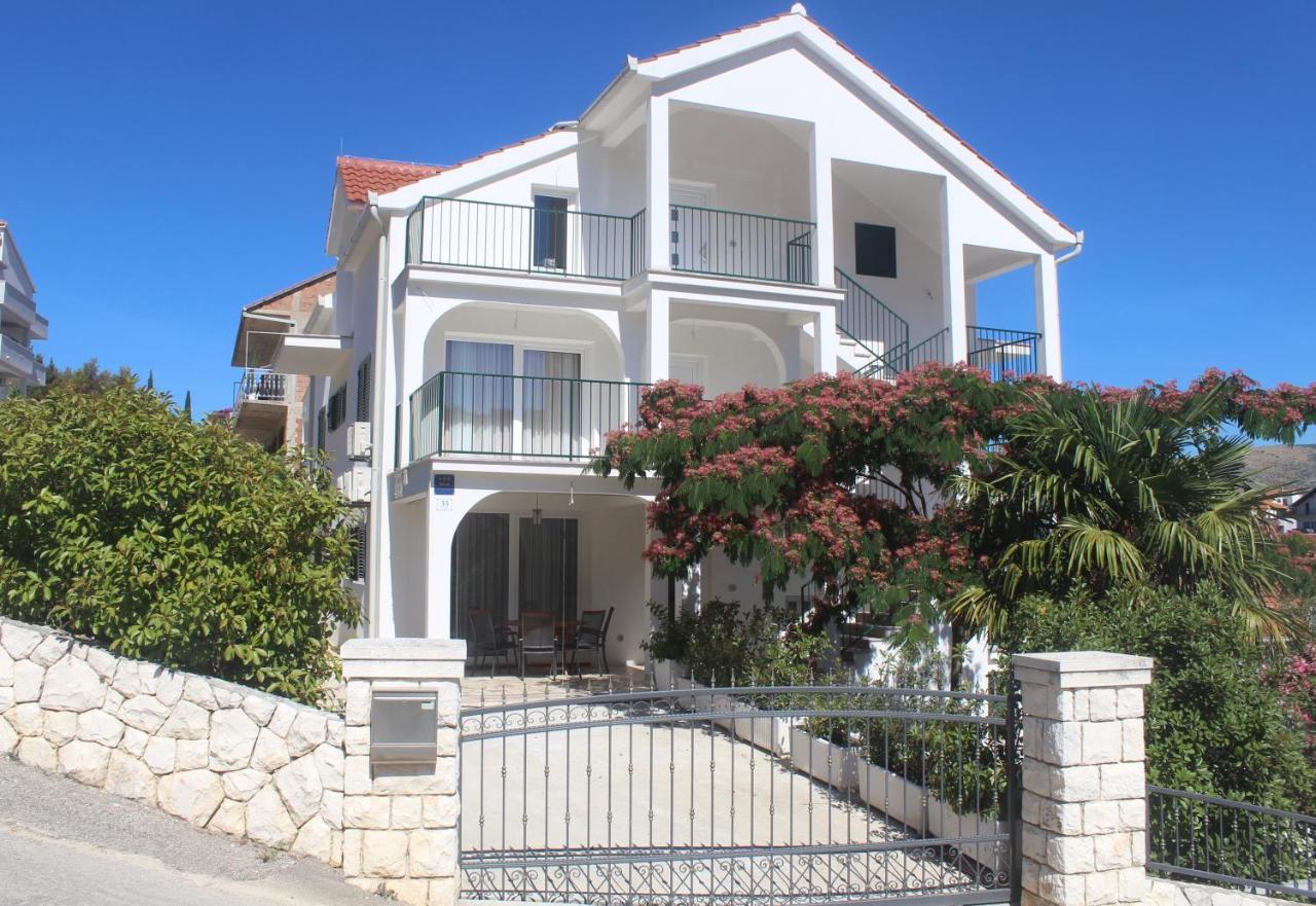 Apartment Udovicic Trogir Eksteriør billede