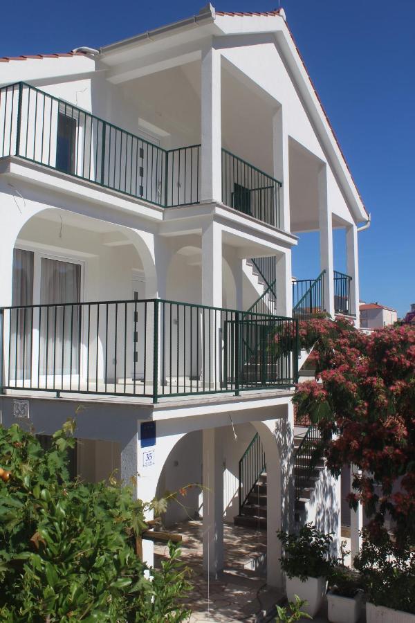 Apartment Udovicic Trogir Eksteriør billede