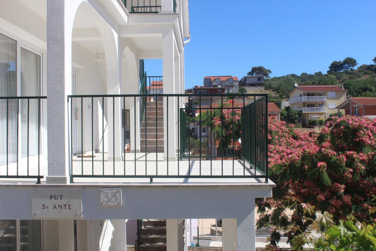 Apartment Udovicic Trogir Eksteriør billede