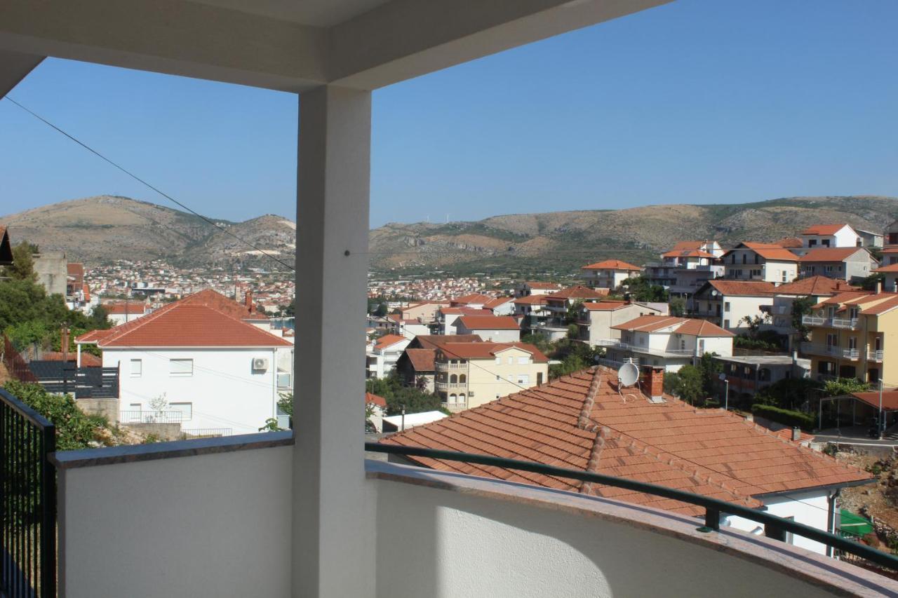 Apartment Udovicic Trogir Eksteriør billede