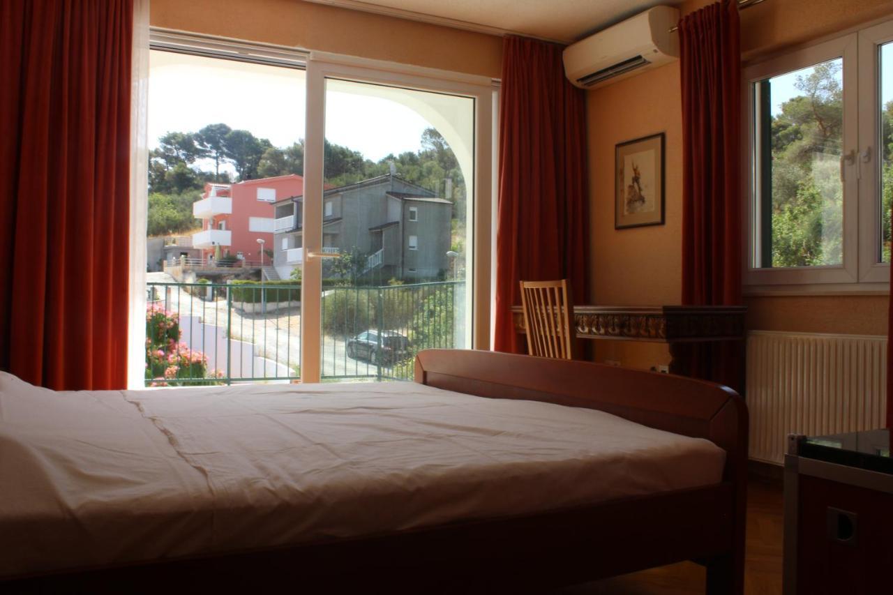Apartment Udovicic Trogir Eksteriør billede