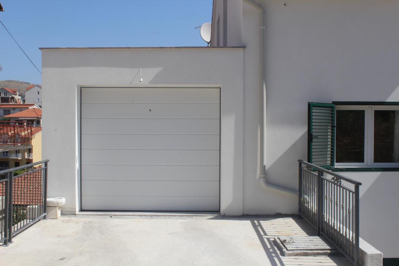 Apartment Udovicic Trogir Eksteriør billede