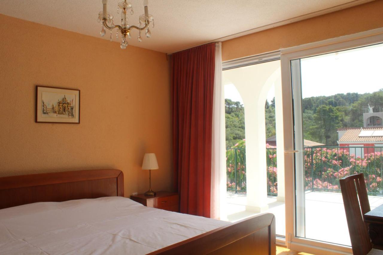 Apartment Udovicic Trogir Eksteriør billede